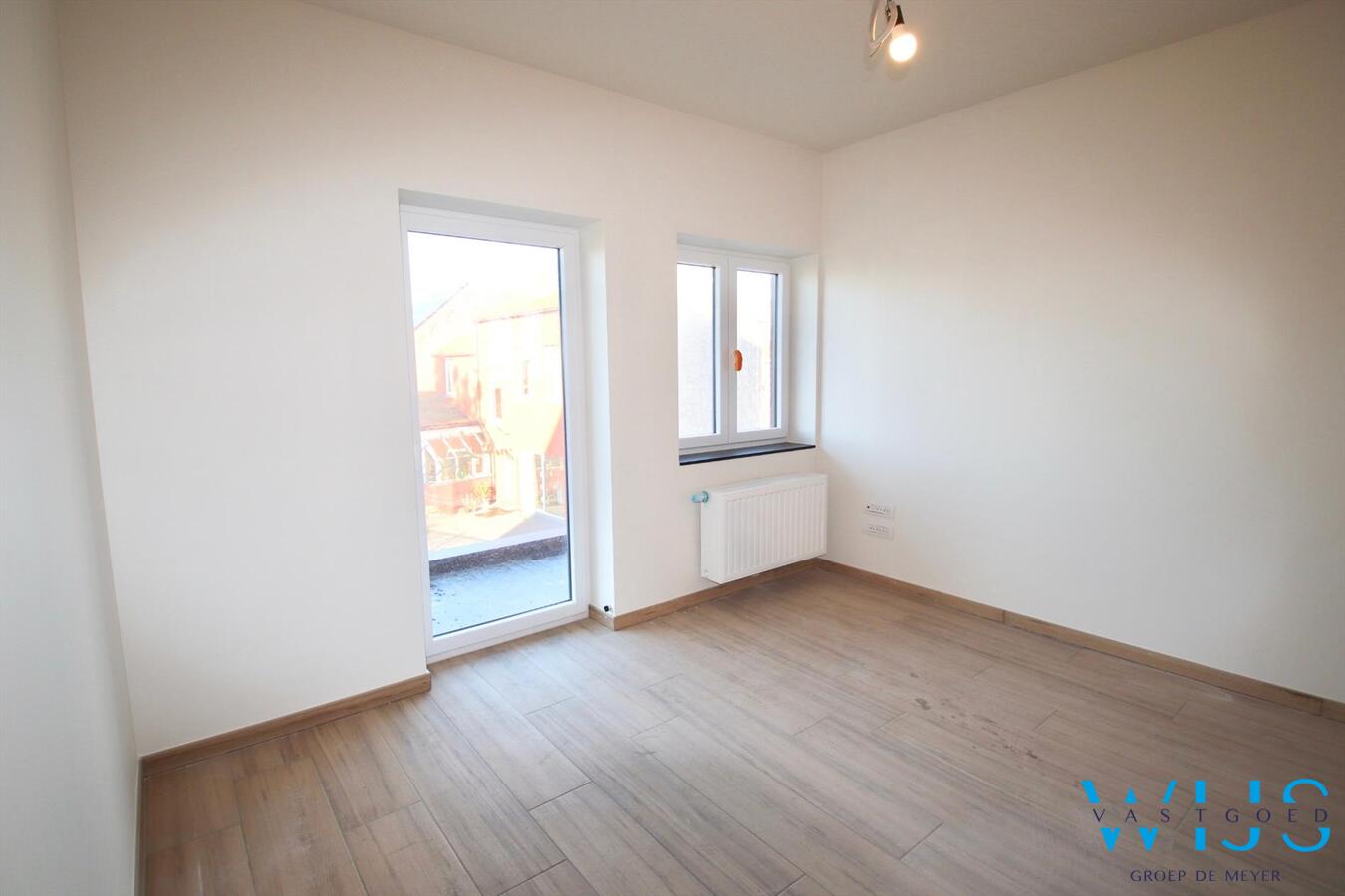 Gezellig &#233;&#233;nslaapkamerappartement met zonneterras in hartje ERTVELDE! 