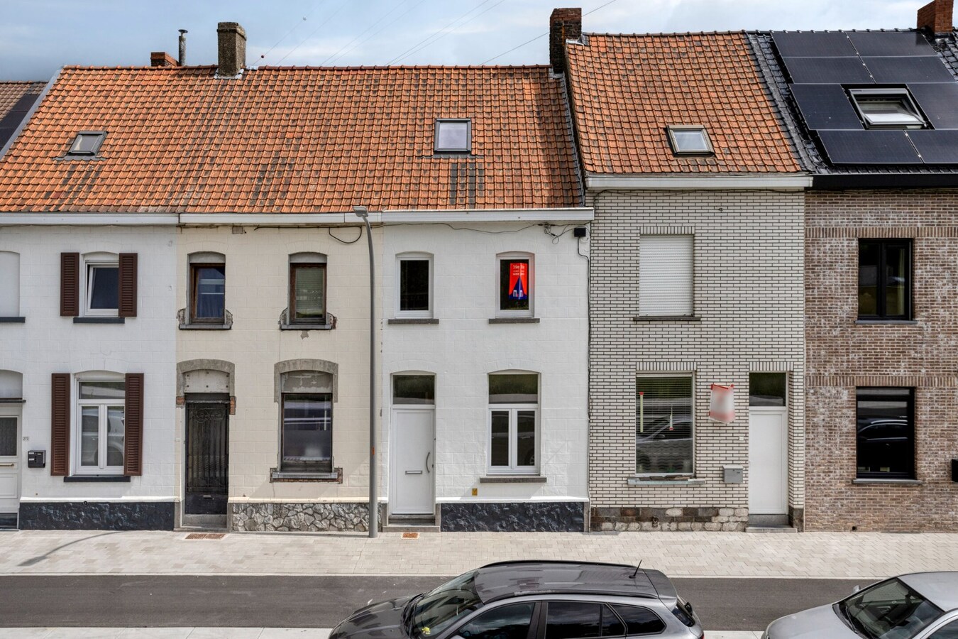 Trendy woning met tuin op de grens Kortrijk/Heule ! 