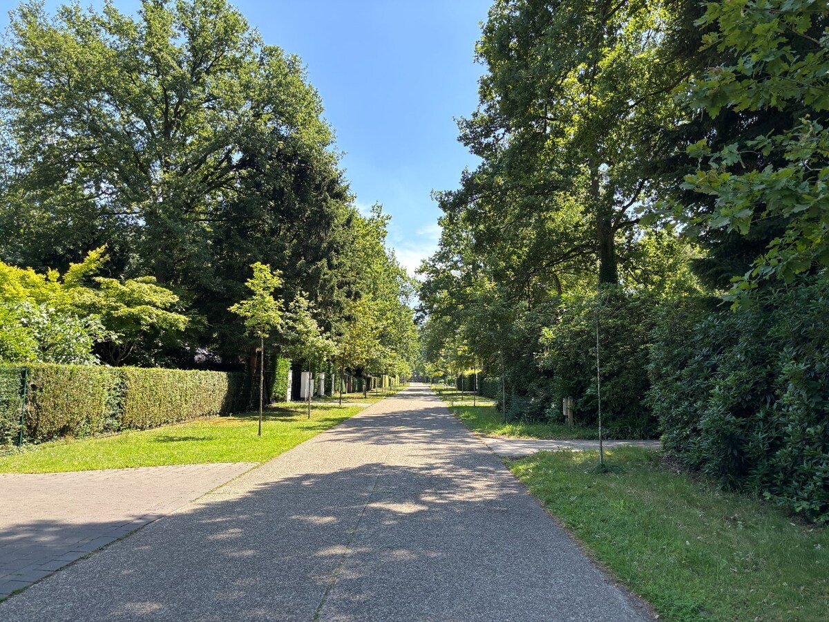 Prachtige bouwgrond van 2.272 m&#178; in wijk &quot;Den Drijhoek&quot; - te Zoersel- grens Schilde 