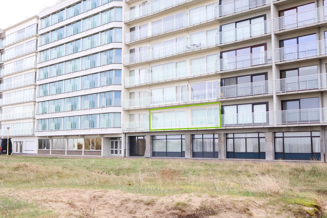 App. met 3 slpk. 