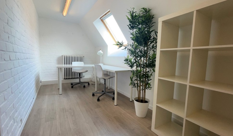 Gemeubelde kantoren met diensten nabij Gent-Sint-Pieters