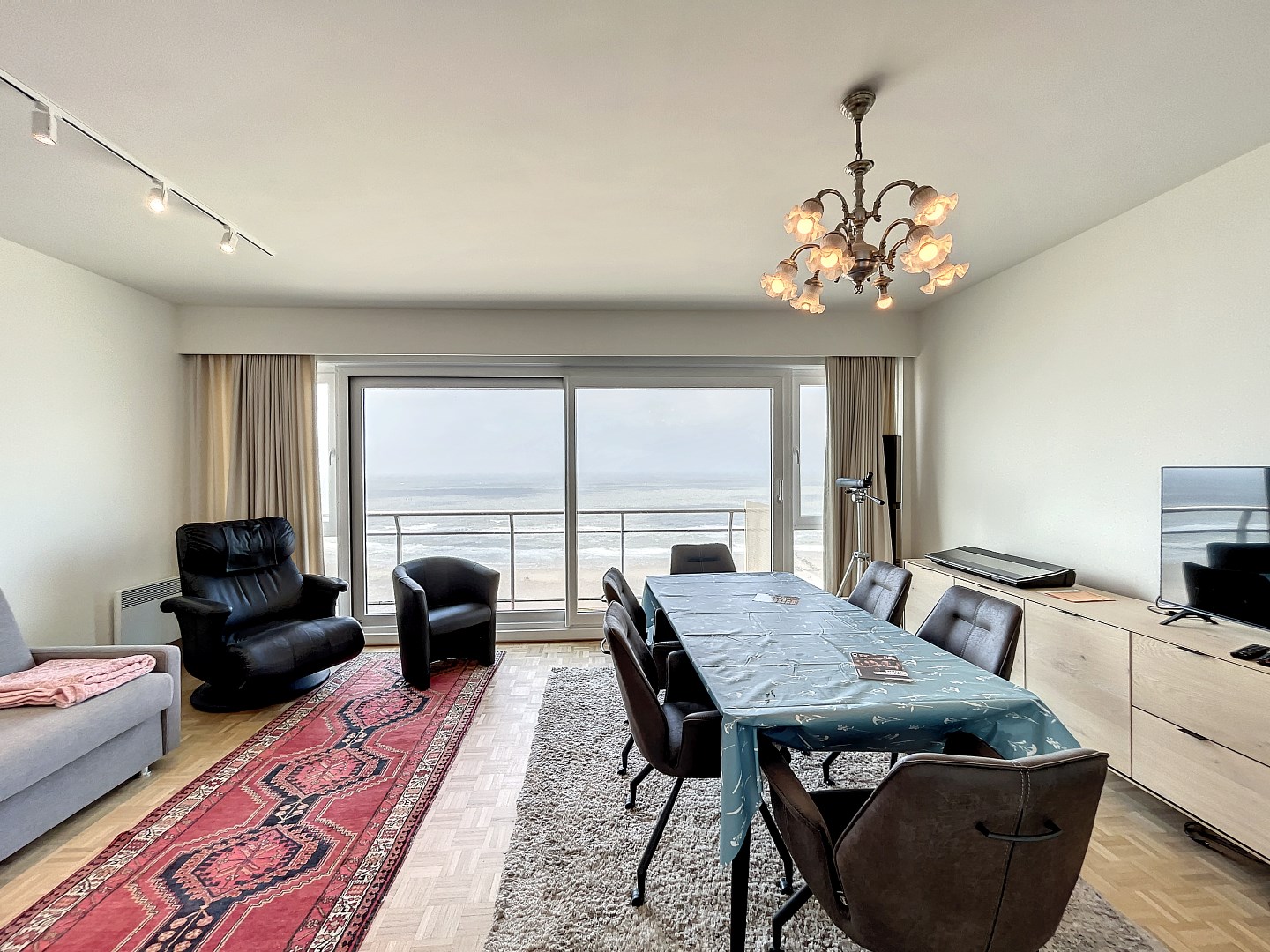 Appartement spacieux avec 1 chambre - vue sur mer 