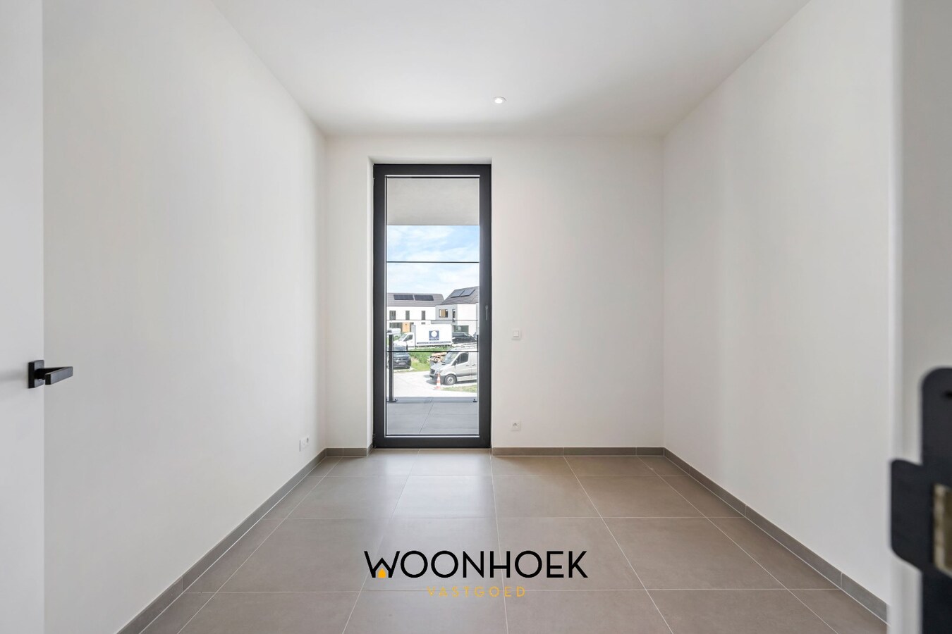 3- slpk luxeappartement met staanplaats in het Oeverpark! 