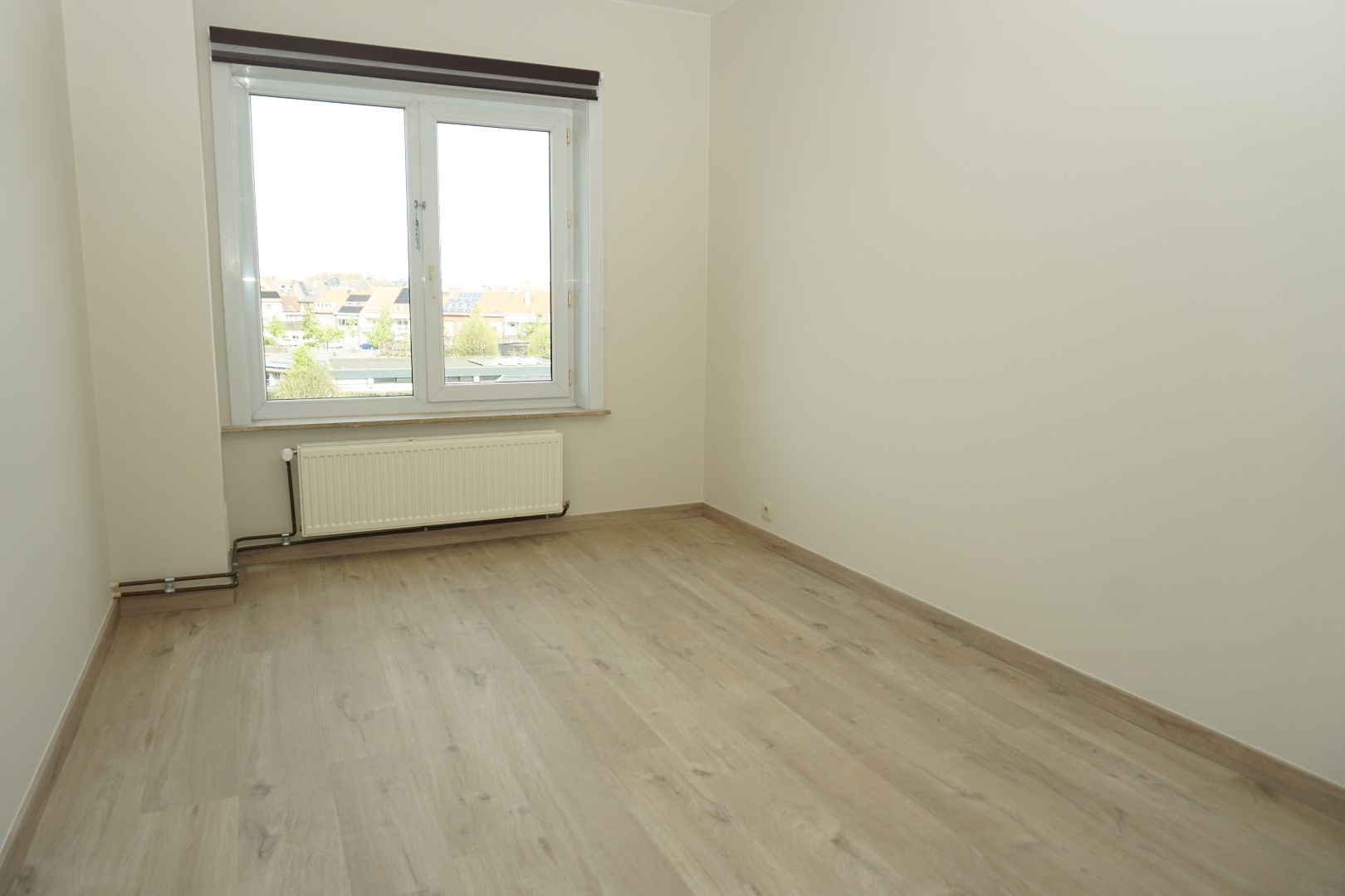 ONGEMEUBELD 2 SLP APP. TE HUUR GELEGEN VOORHAVENLAAN 