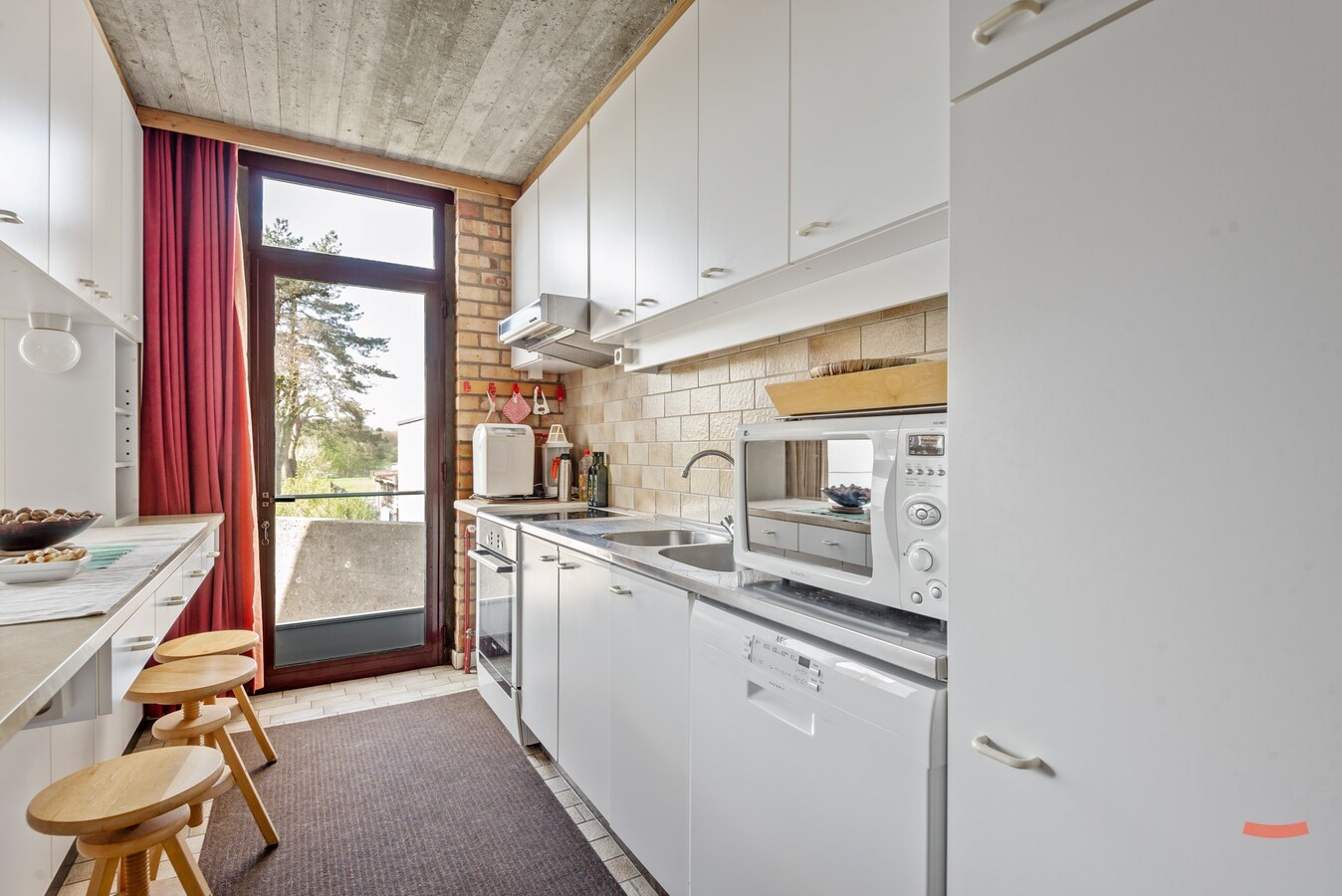 Architectenwoning verkocht in Ravels