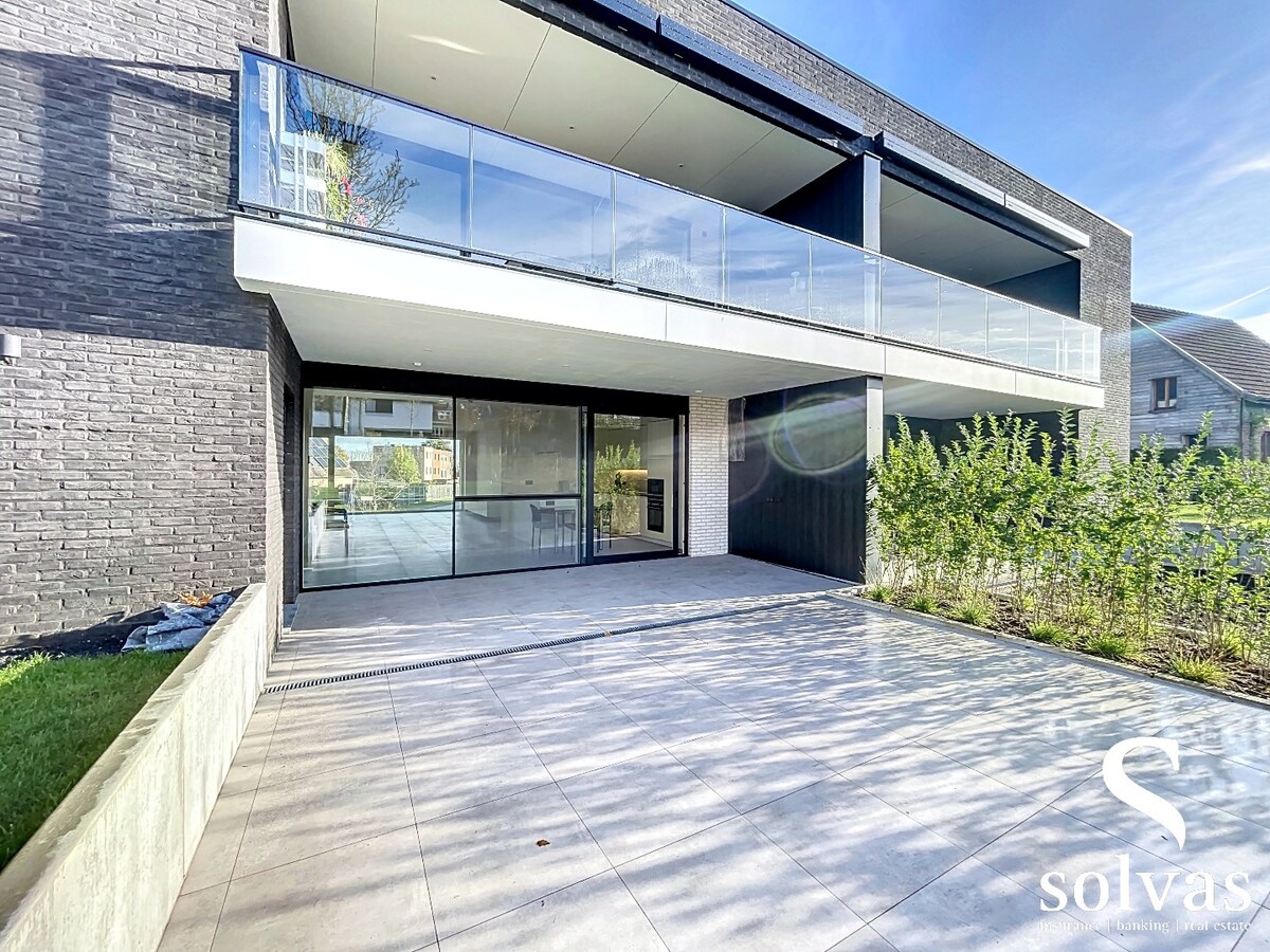 Nieuwbouwappartement in centrum Zomergem 