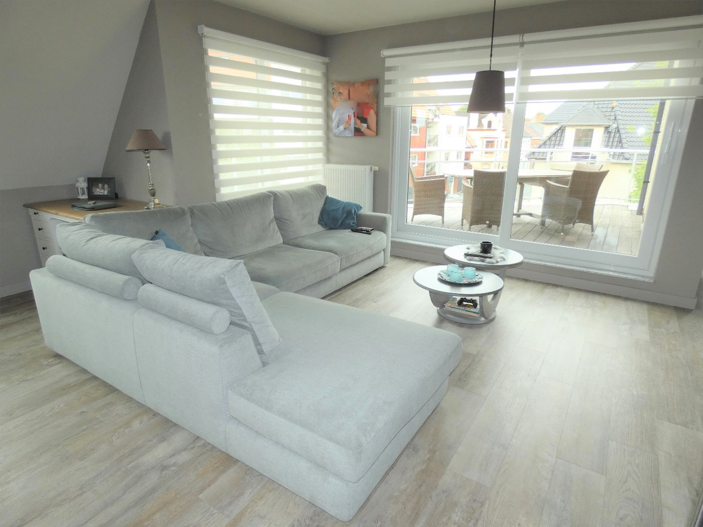 Appartement (104 m&#178;) met 2 slpk, 2 terrassen en garage, Eernegem. 