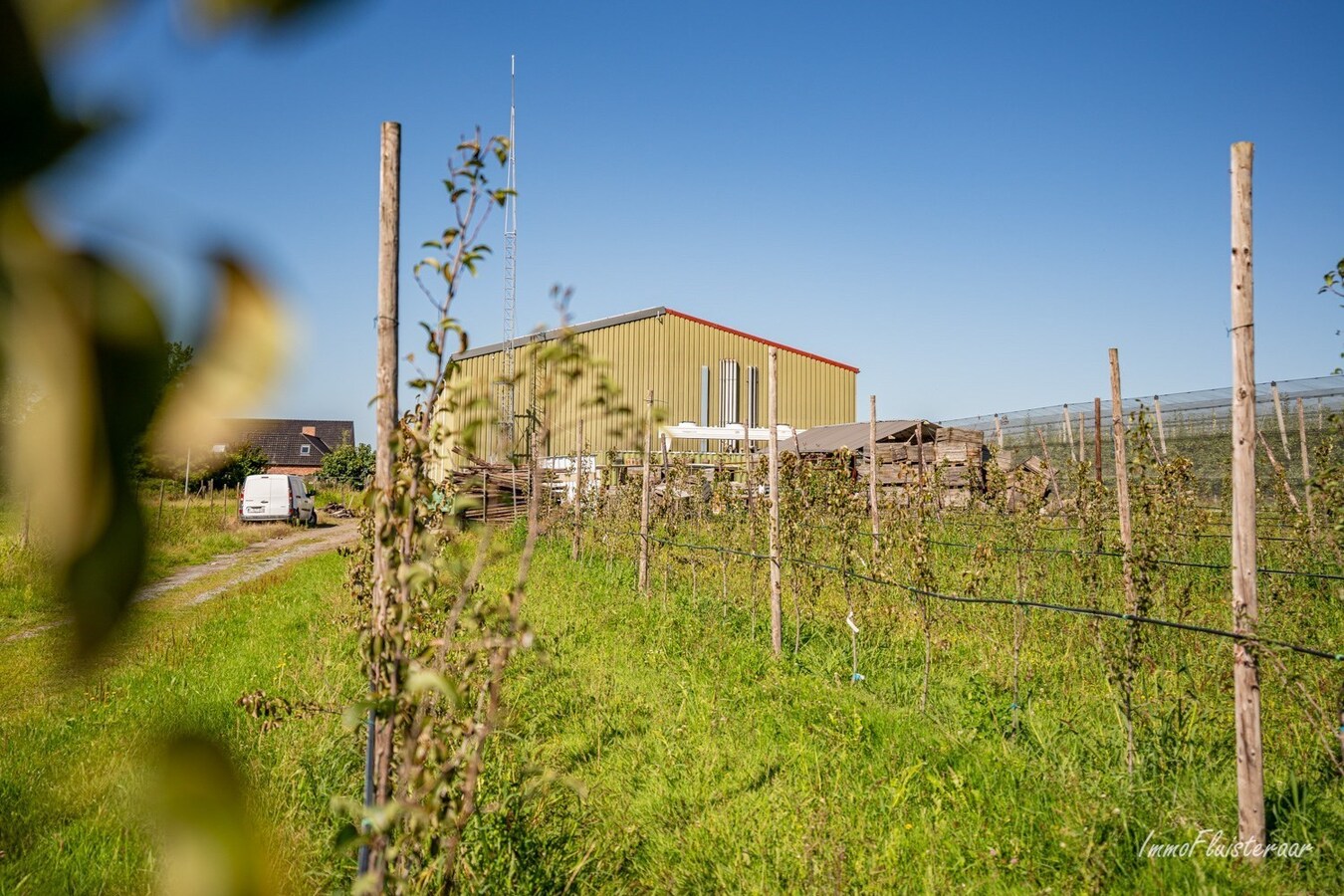 Bouwgrond met loods op ca. 54 are te Herk-de-Stad 