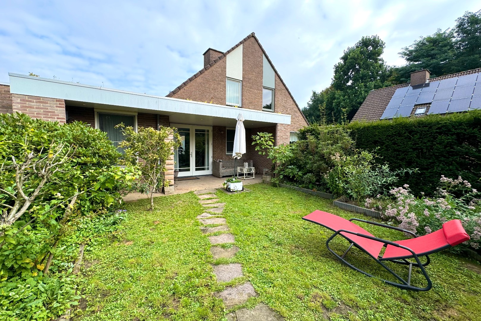 Semi-bungalow te koop in Sittard