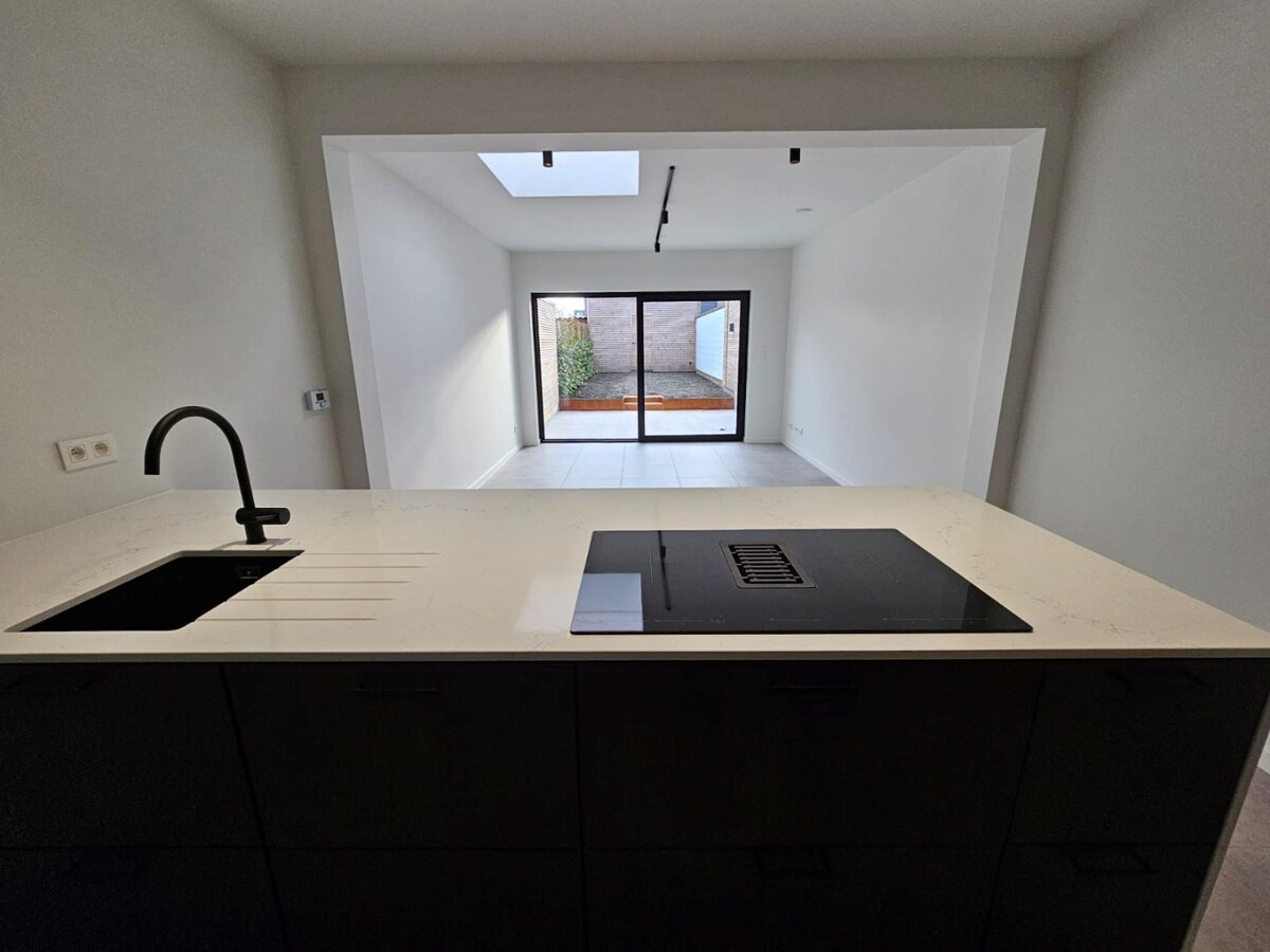 Modern gerenoveerde woning - eerste ingebruikname! 