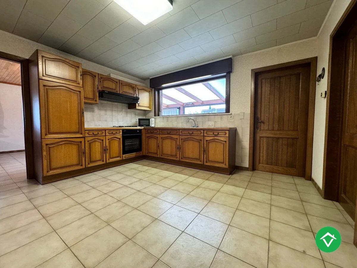Alleenstaande woning met garage en tuin te Koekelare 