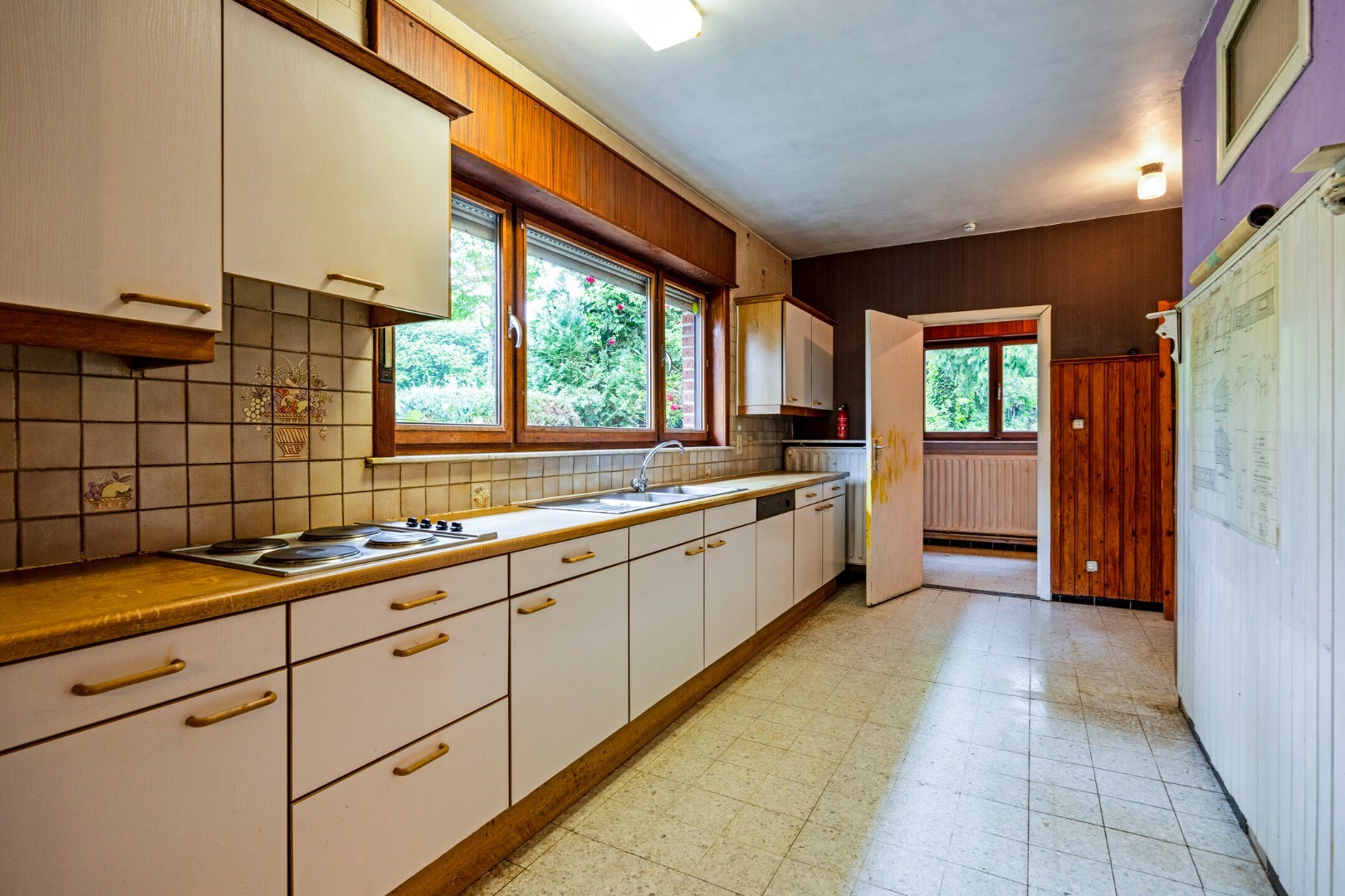 Ruime gezinswoning met grote tuin op perceel van 14a 41ca in Blanden te koop - bewoonbare opp. 236 m&#178; 