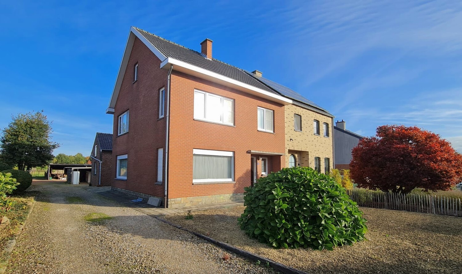 Betaalbare woning op riant perceel van 2330m&#178; 