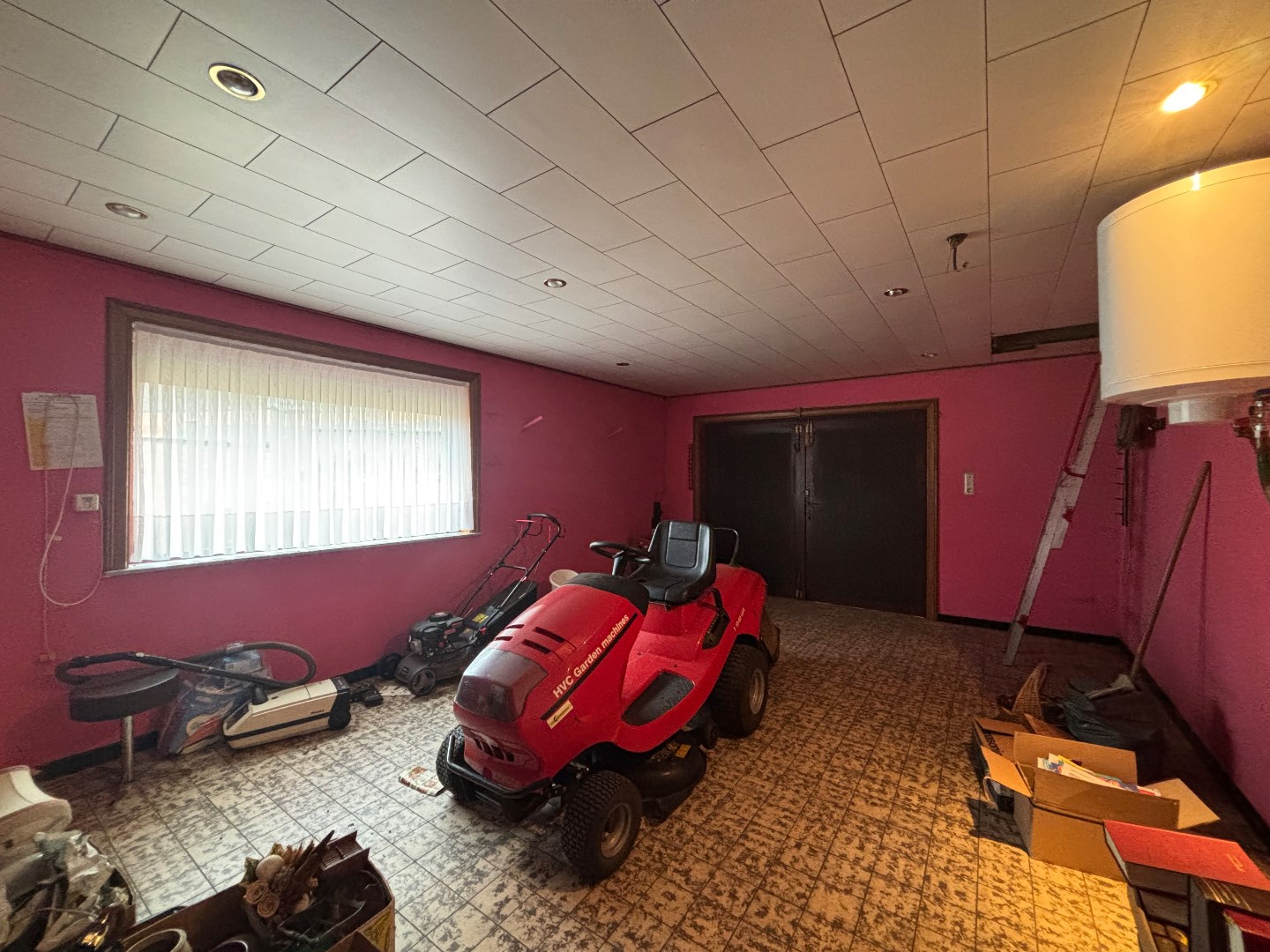 Te renoveren gezinswoning met 3 slpk in hartje Heppen 