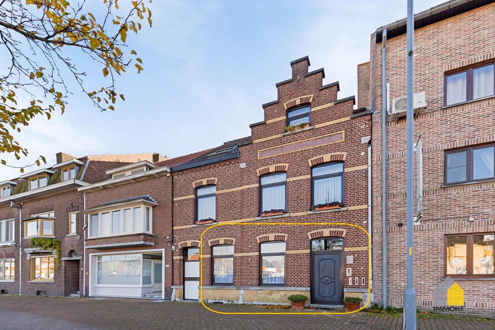 Gelijkvloers appartement (89 m&#178;) met 2 slaapkamers, stadstuintje en kelderberging. 