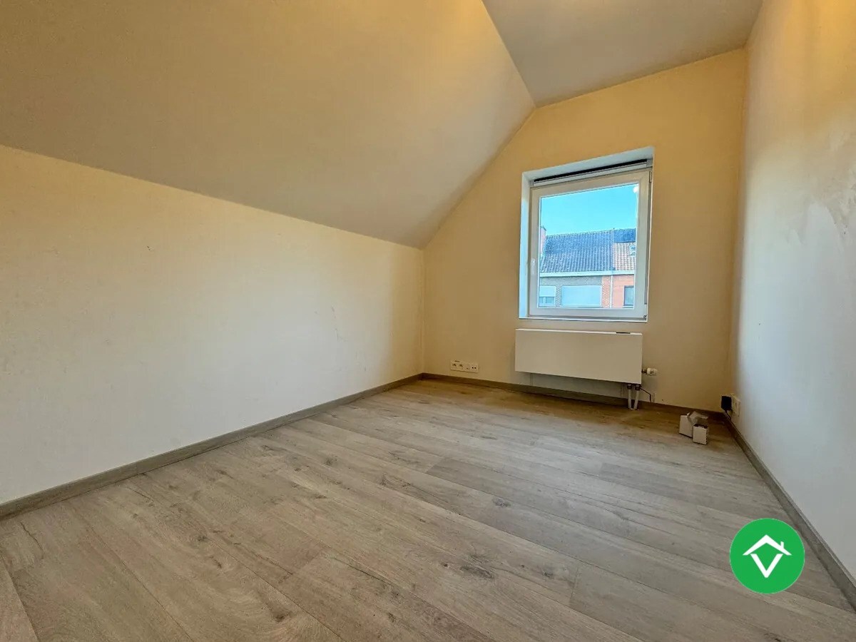 Woning met 3 slaapkamers en garage te Torhout 