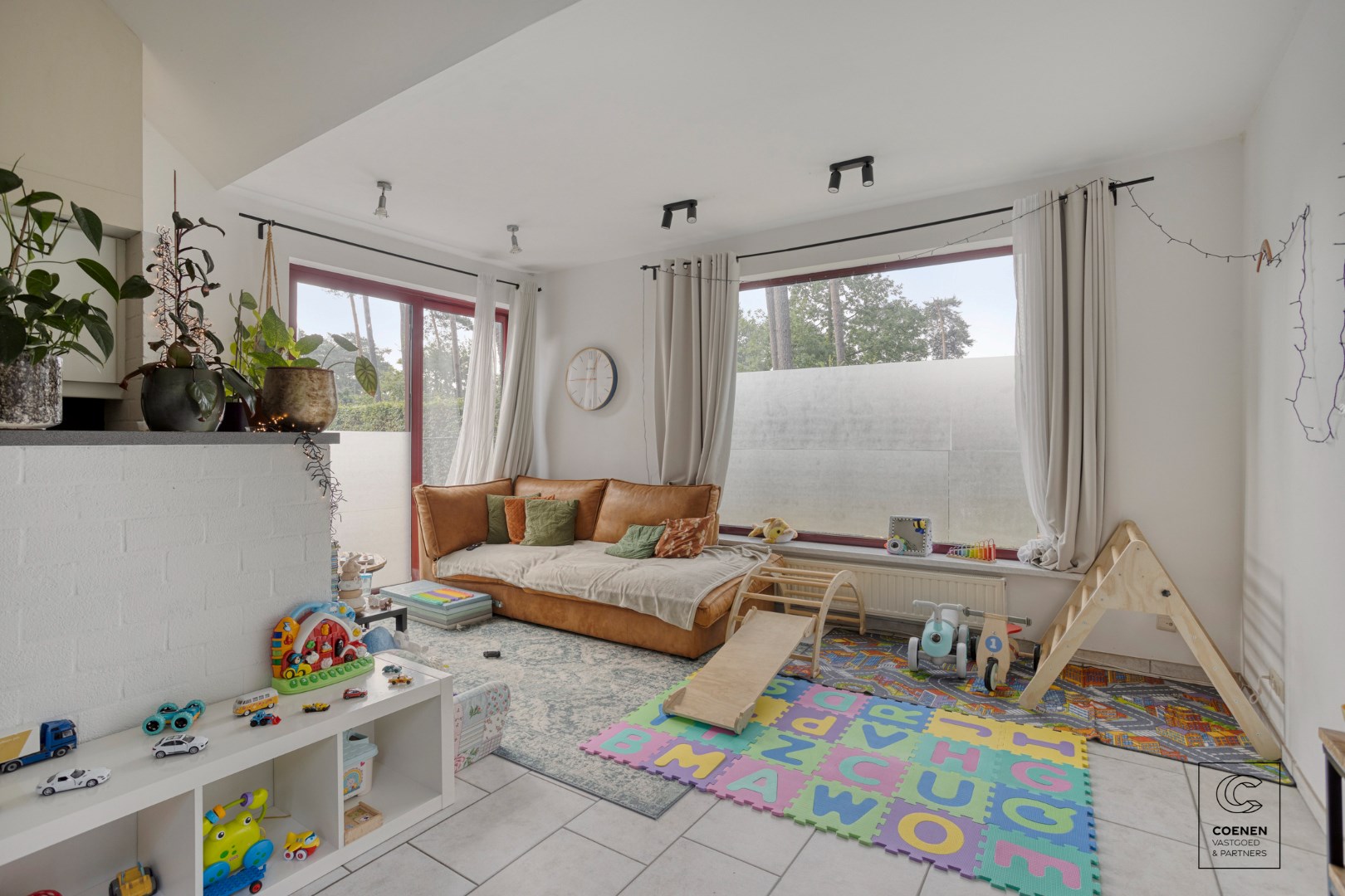 Laagbouw woning van 129 m&#178; met drie slaapkamers op een schitterende ligging in Oelegem! 