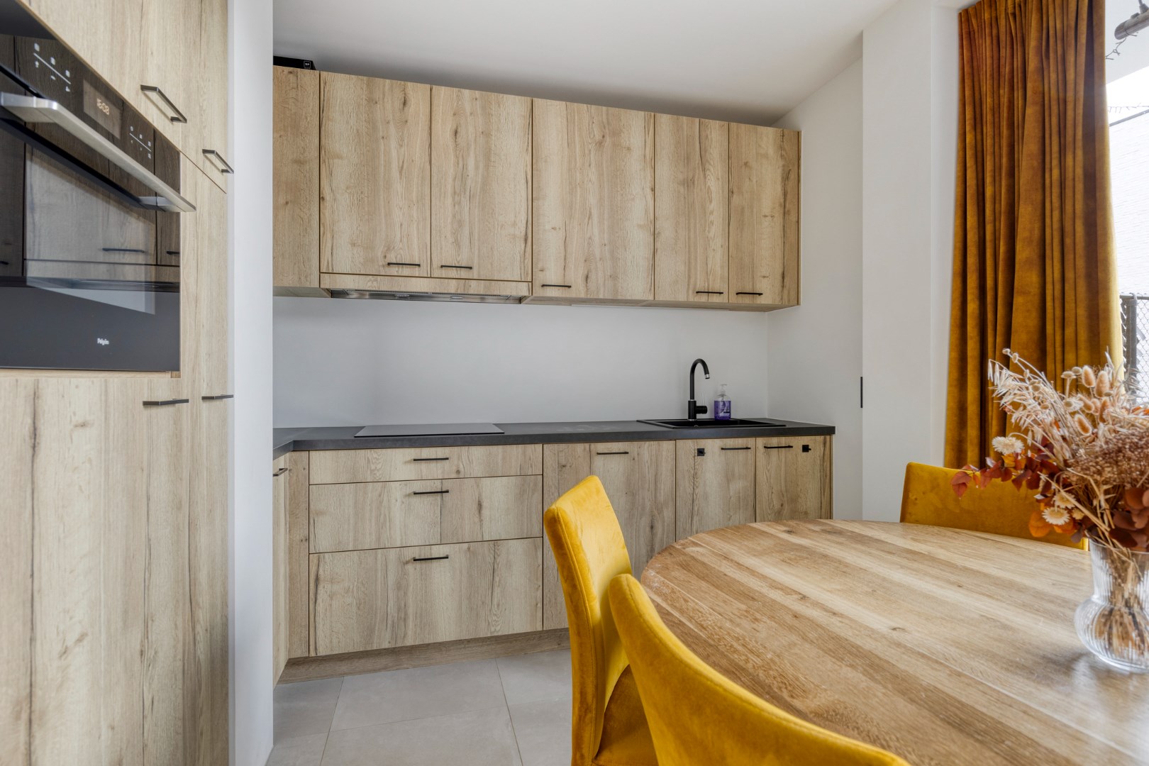 Recent gelijkvloers appartement met tuin in Berlaar 