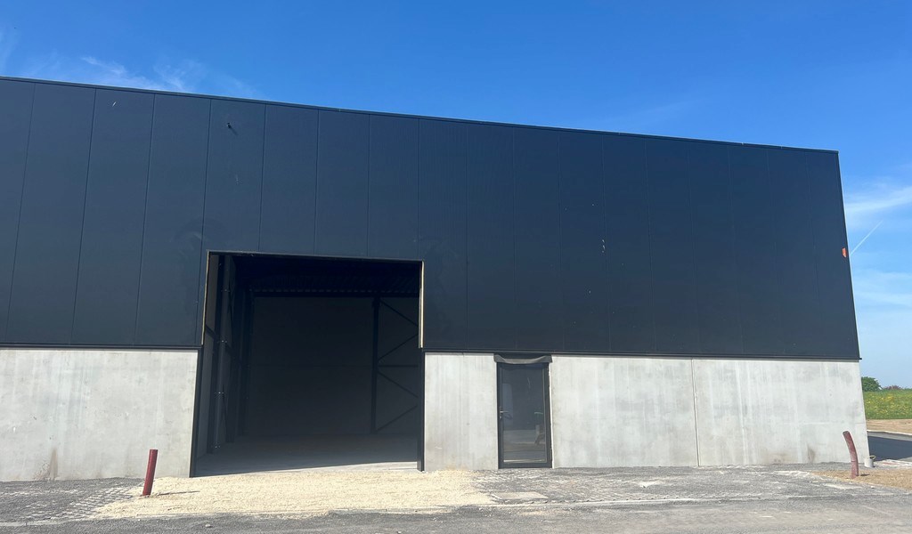 Nieuwbouw loodsen te huur in de Atomveldstraat in Haaltert