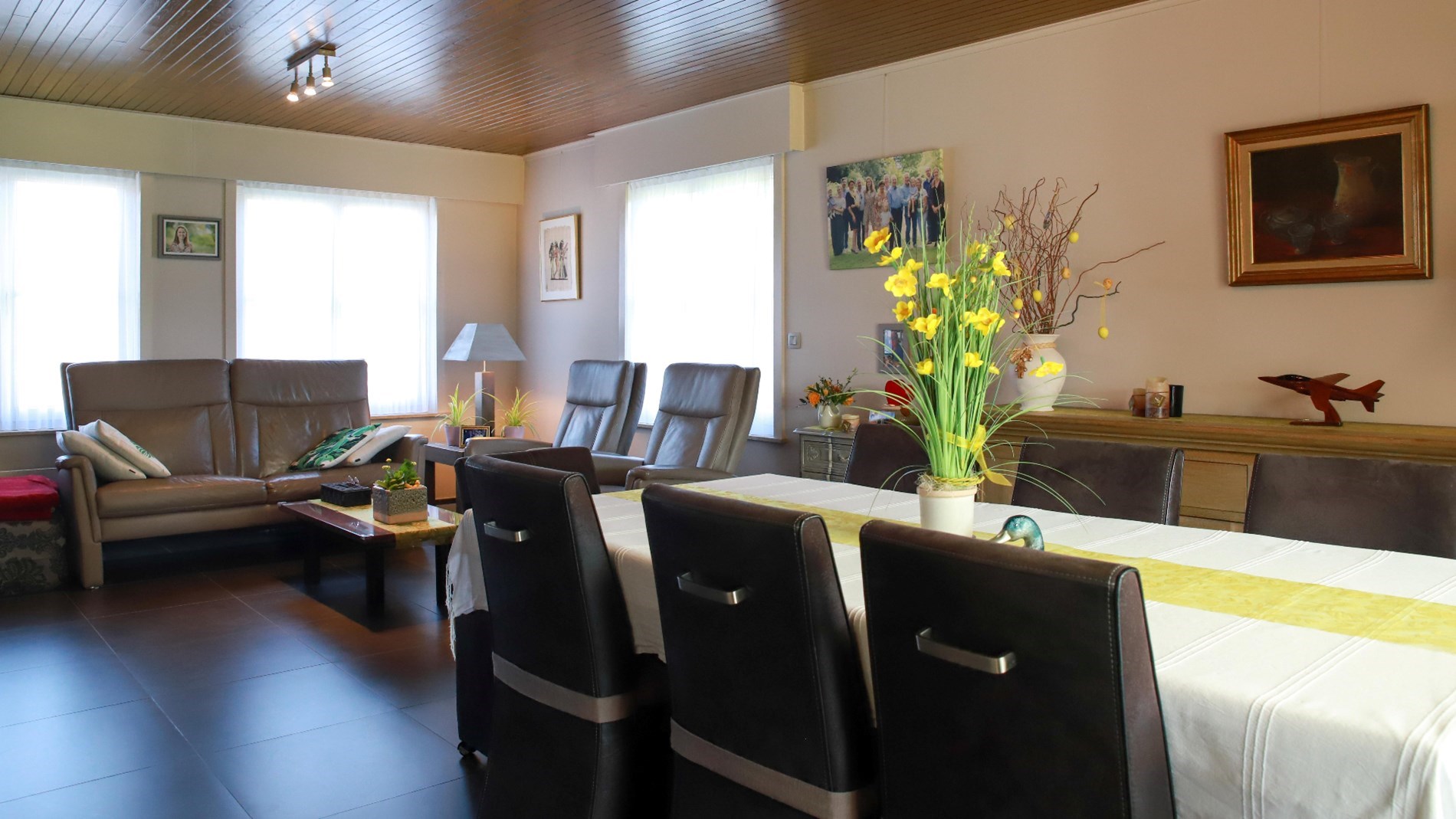 Prachtige alleenstaande woning met garage en tuin op 719 m&#178; 