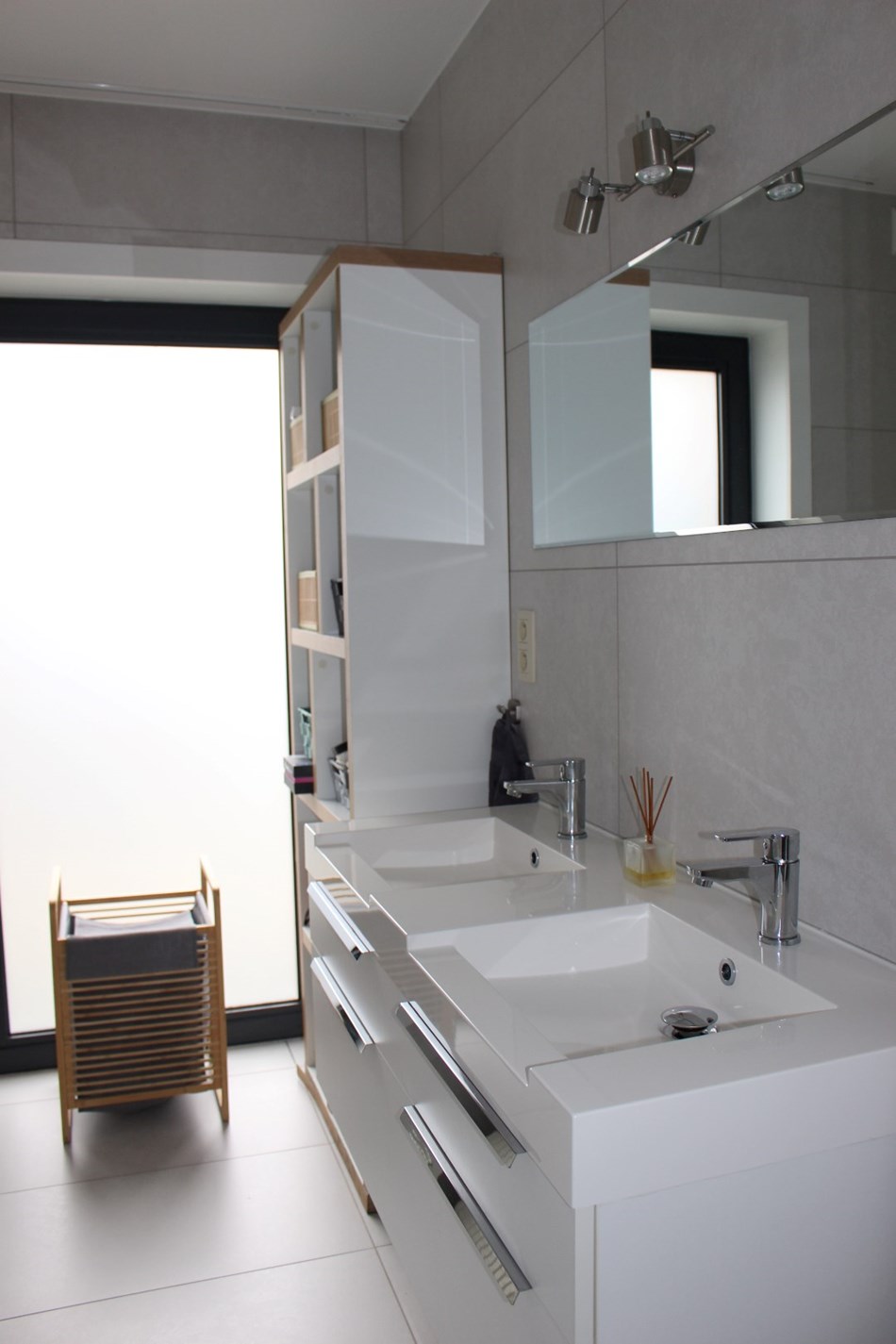 Gelijkvloers appartement met 1 slaapkamer en terras. 