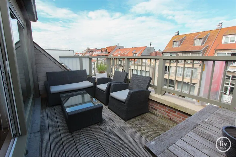 Duplex recent avec 2 terrasses ensoleillée centre Knokke