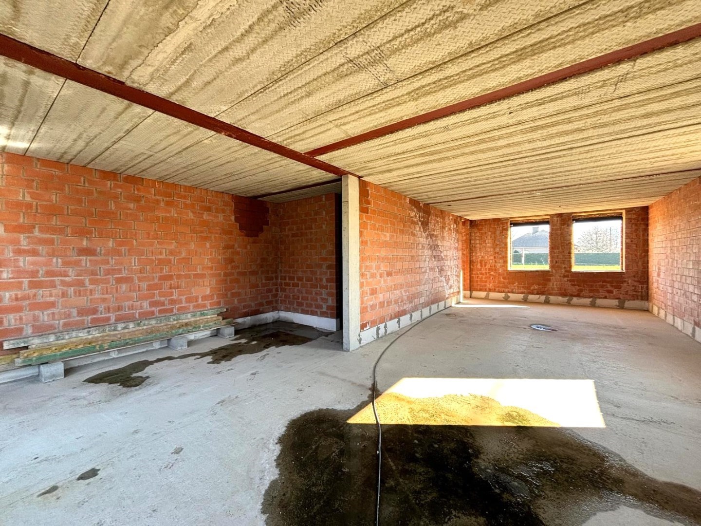 Casco woning met 4 slpk. op rustige ligging in het centrum van Geel 