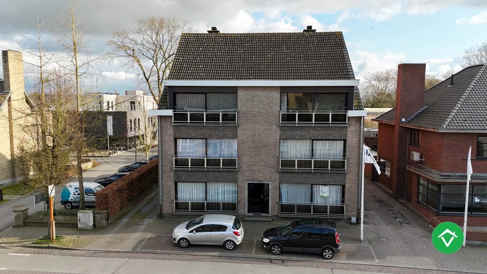 Appartement met 2 slaapkamers en garage in centrum Koekelare 