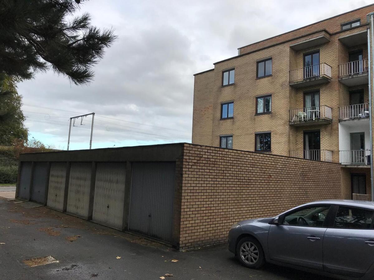 Instapklaar gelijkvloers appartement met 2 slaapkamers te Brugge 