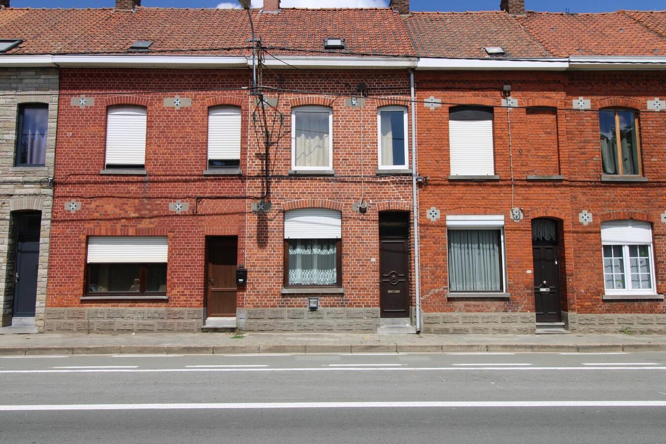 Rijwoning met terrastuin en 2 slaapkamers te Menen 