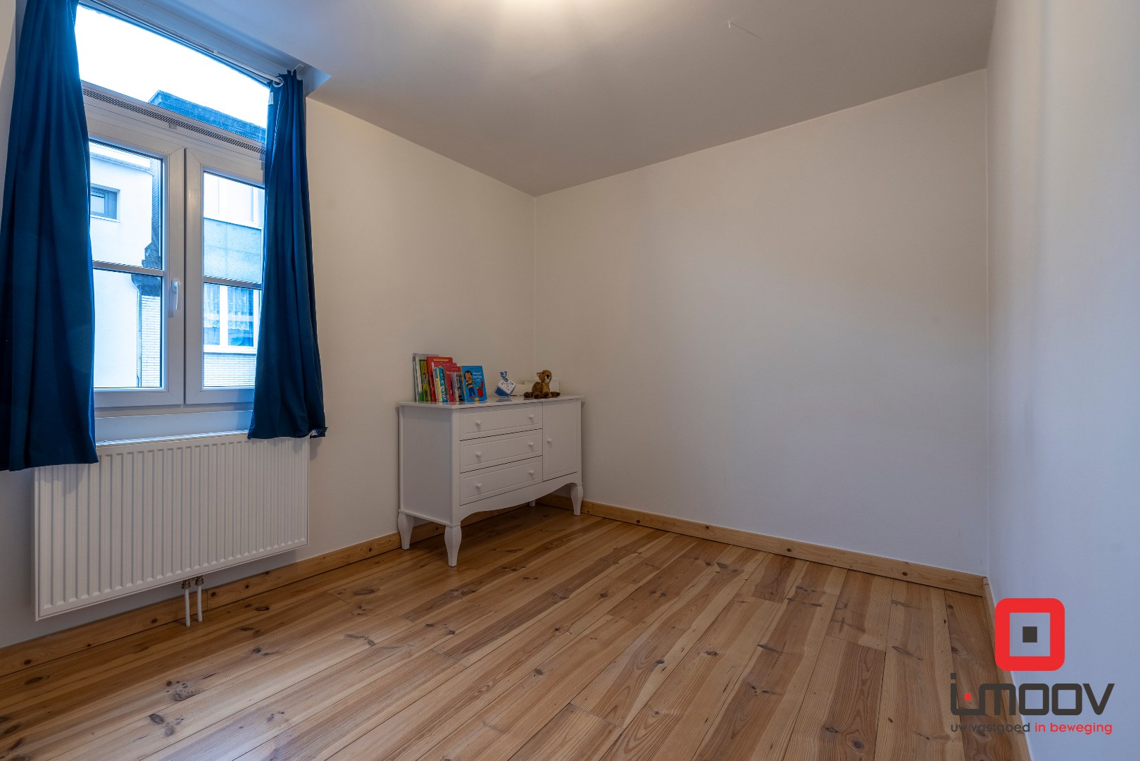 Modern instapklaar huis met terras en 3 slaapkamers  in het hart van Gentbrugge 