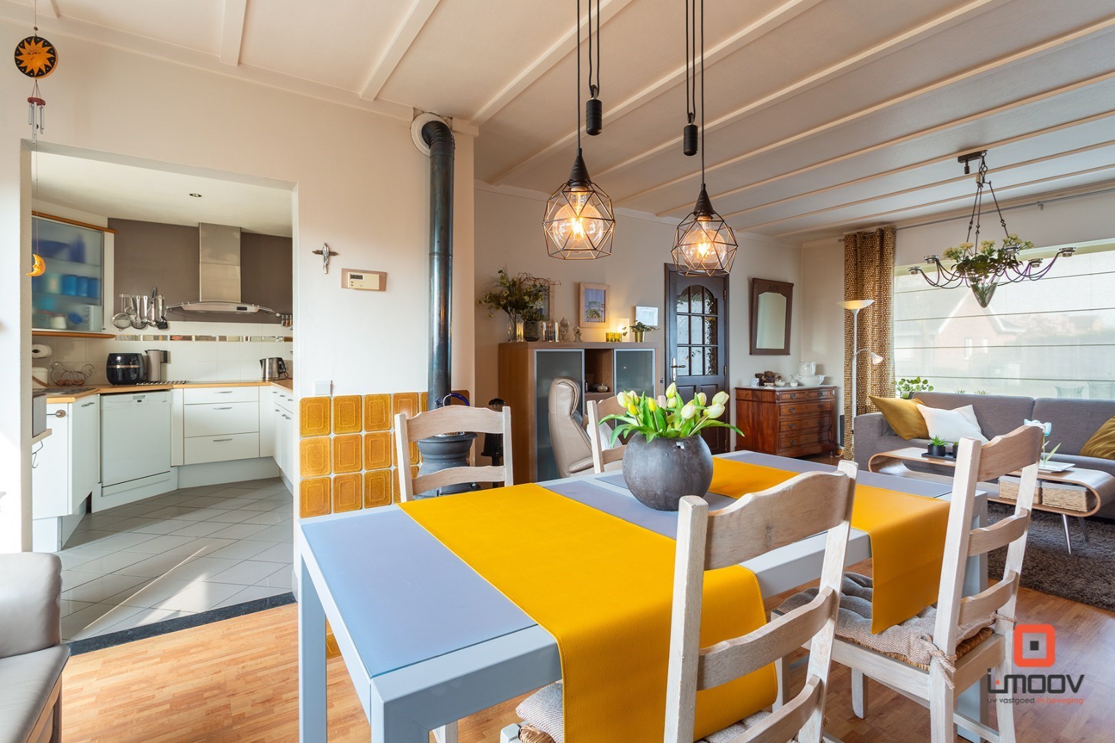 Instapklare, lichtrijke en ruime gezinswoning met 4 slaapkamers en grote tuin! 