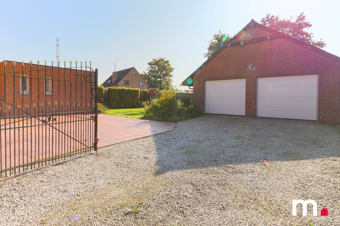 VERZORGDE WONING MET 4 SL.K. EN GARAGE 85m&#178; 