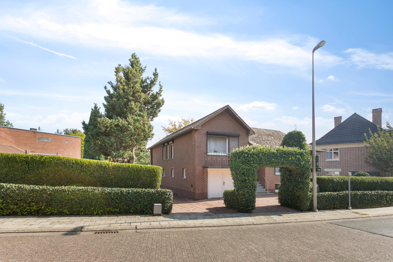 Verkocht - Woning - Opoeteren