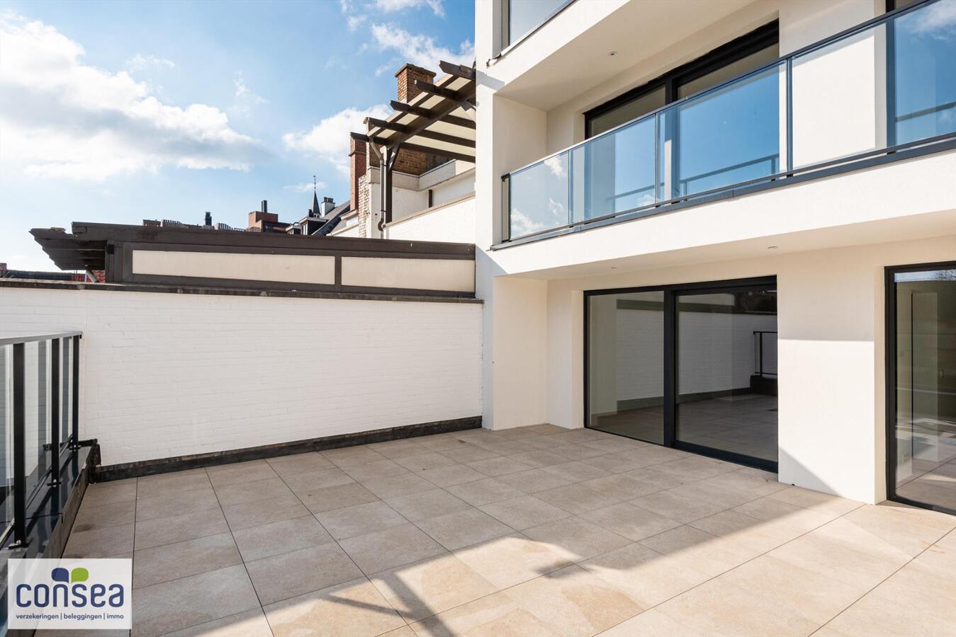 Lichtrijk appartement in het centrum van Maldegem met een terras van maar liefst 36m&#178; 