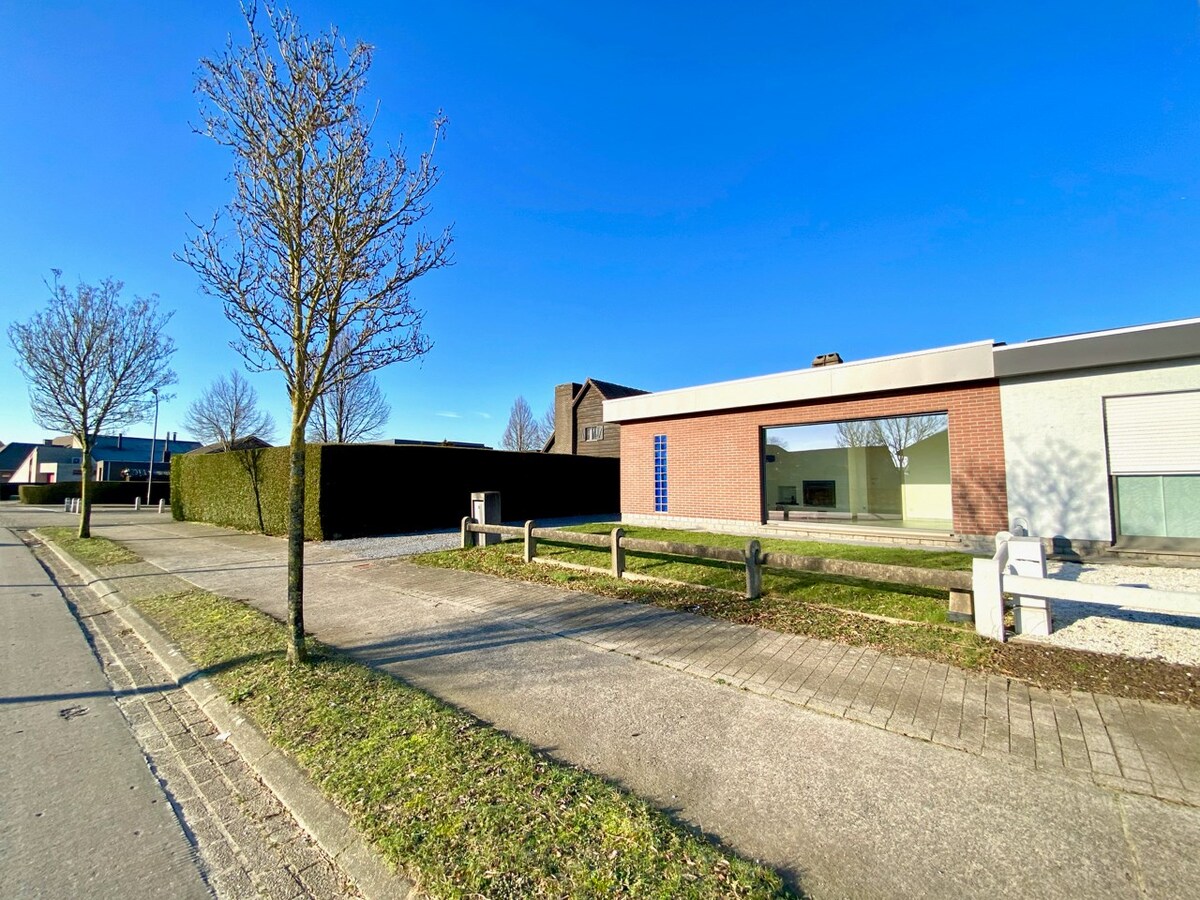 Bungalow met 3 slaapkamers te ERTVELDE ! 