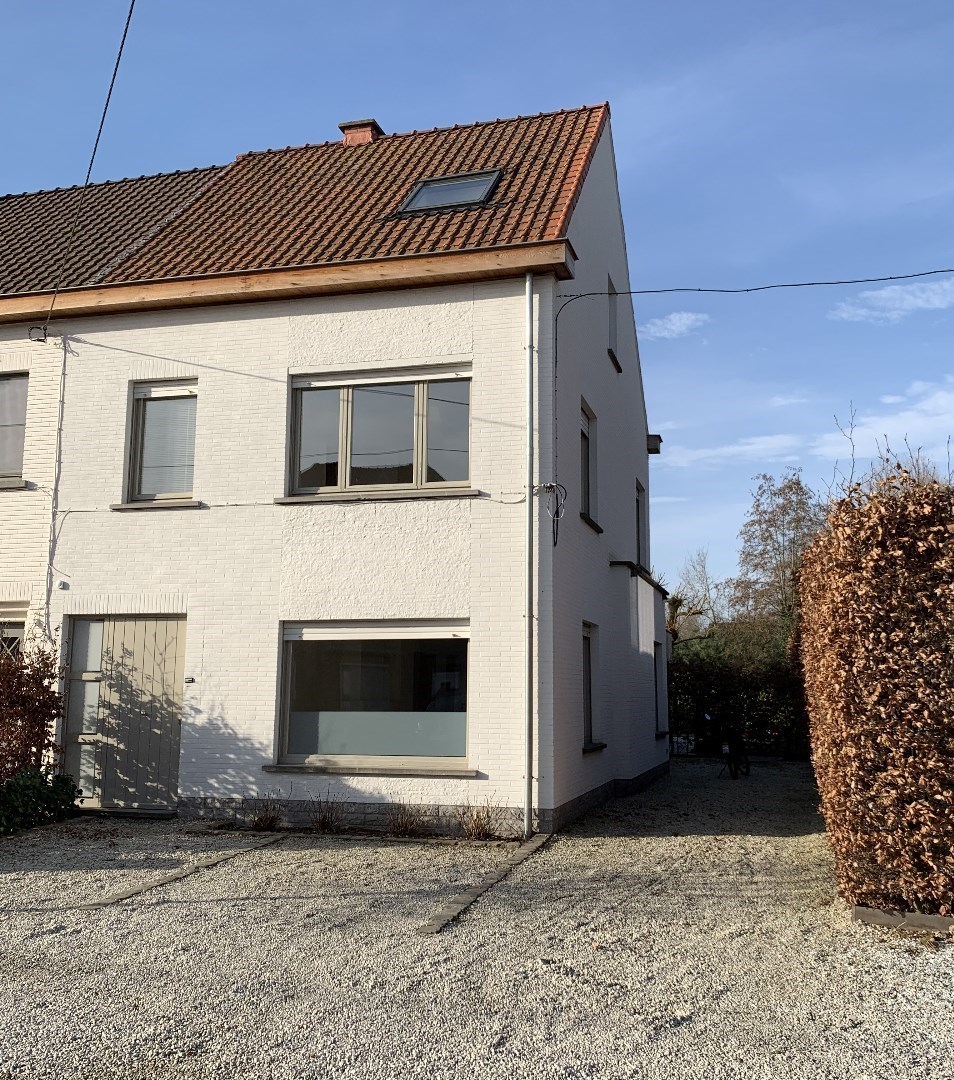 Ruime, gezellige woning met groene tuin 