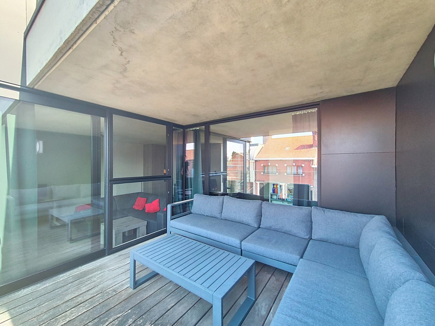 Appartement met 2 slpks en garage 