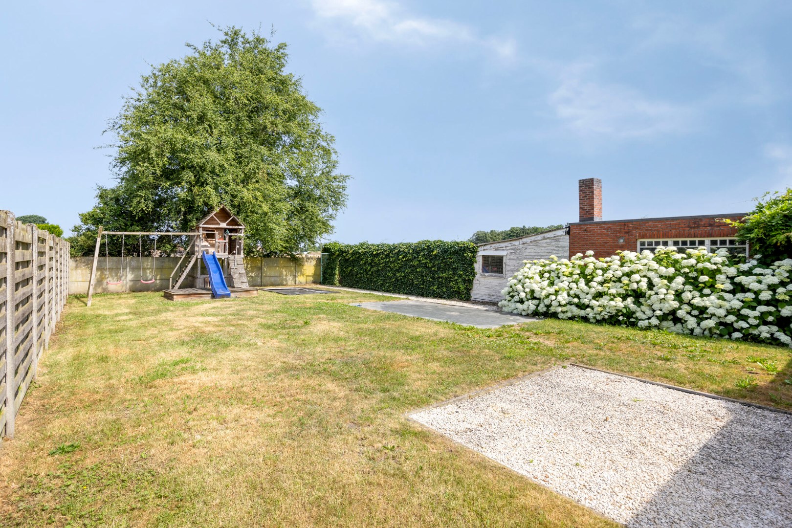 Gerenoveerde gezinswoning met 4 slpk. en landelijke ligging in Westerlo 