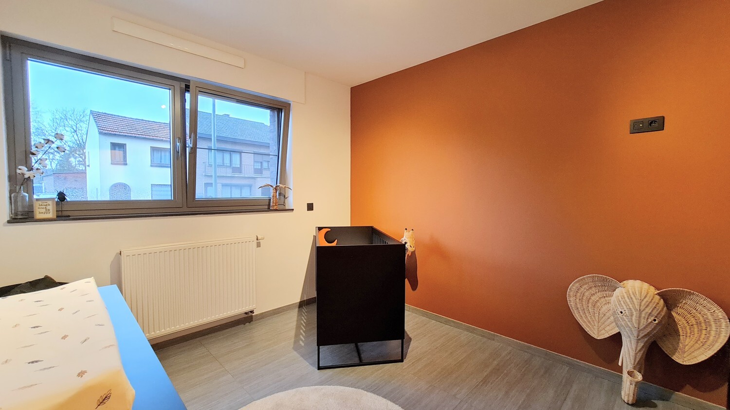 Gelijkvloers, top afgewerkt appartement van 2009 