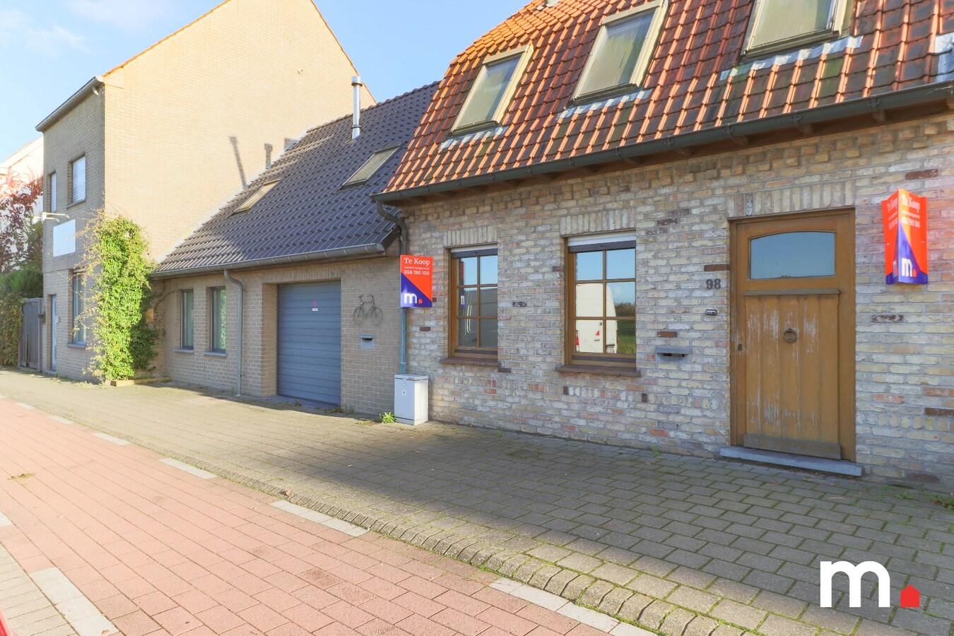 Centraal gelegen woning met landelijke zichten te Kortrijk! 