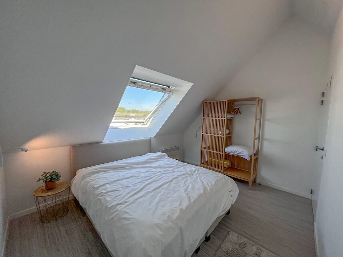 Maison de vacances avec jardin orient&#233; sud &#224; distance de marche des dunes prot&#233;g&#233;es. 