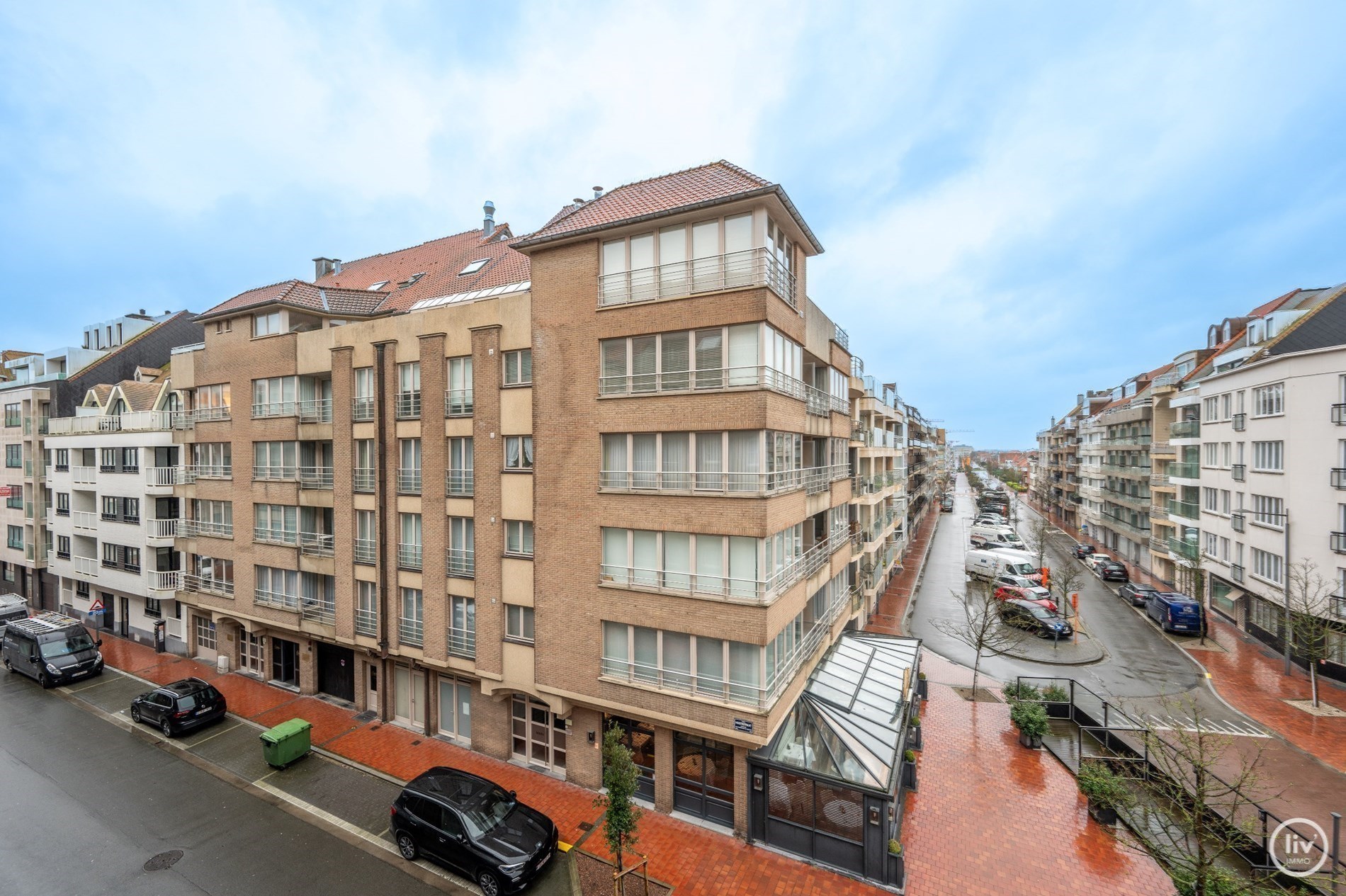 Gezellig 1 slaapkamerappartement met open zicht in de Koningslaan, vlakbij het Rubensplein te Knokke. 