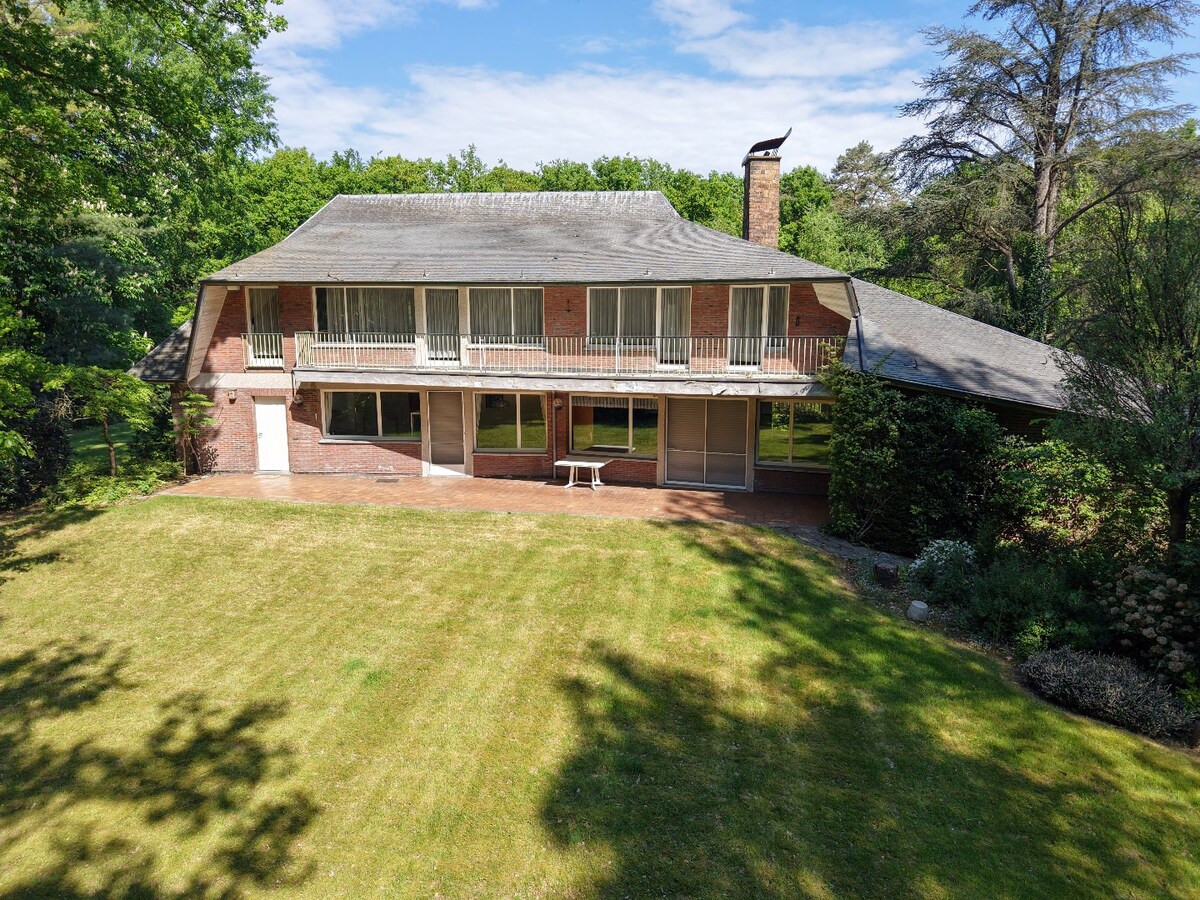 Villa &quot;Lentestemmen&quot; op een perceel van 4.491 m&#178; te Schilde 