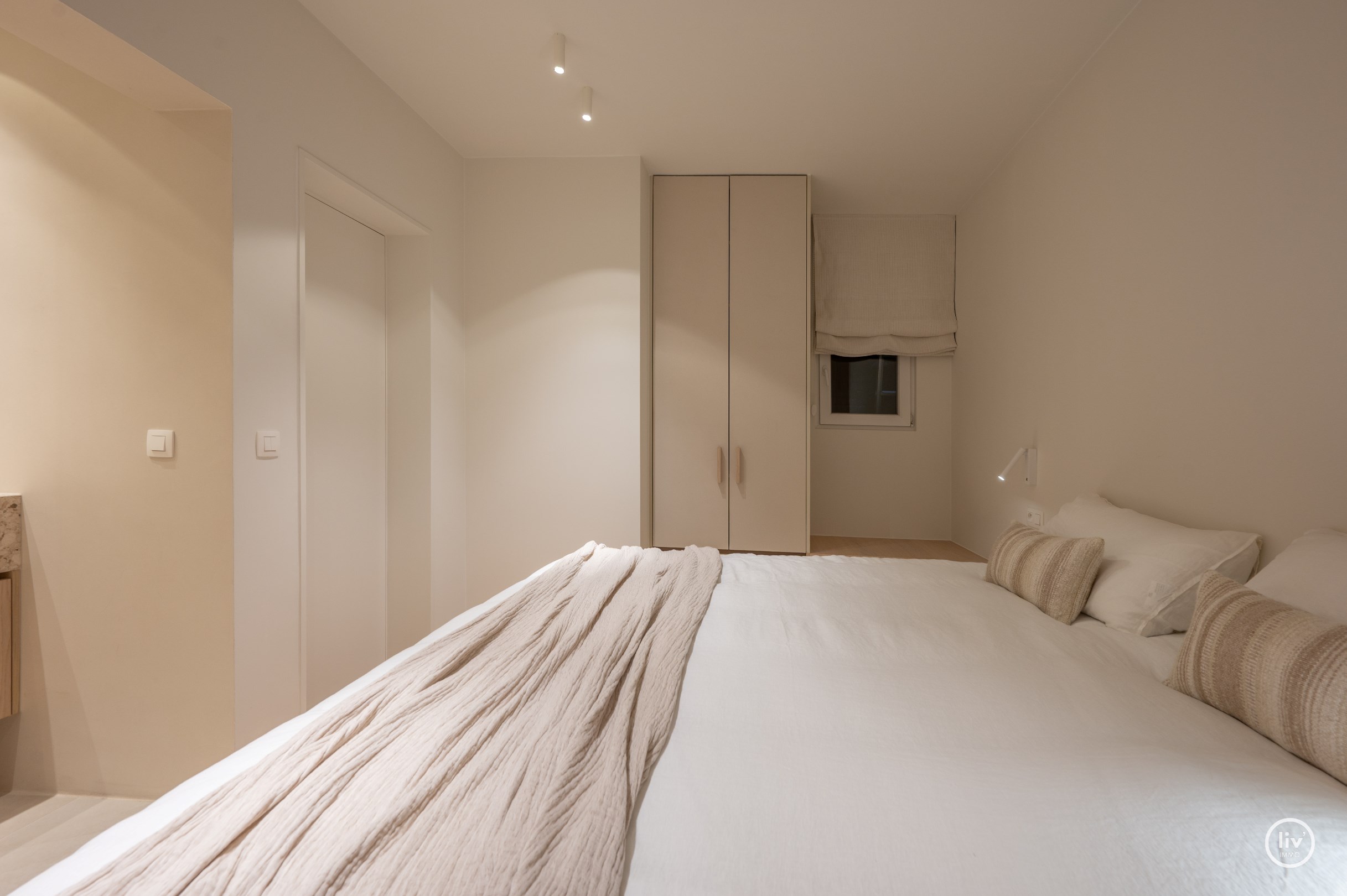 Volledig gerenoveerd 3-slaapkamerappartement met open zicht over het groen &#233;n de Lippenslaan 