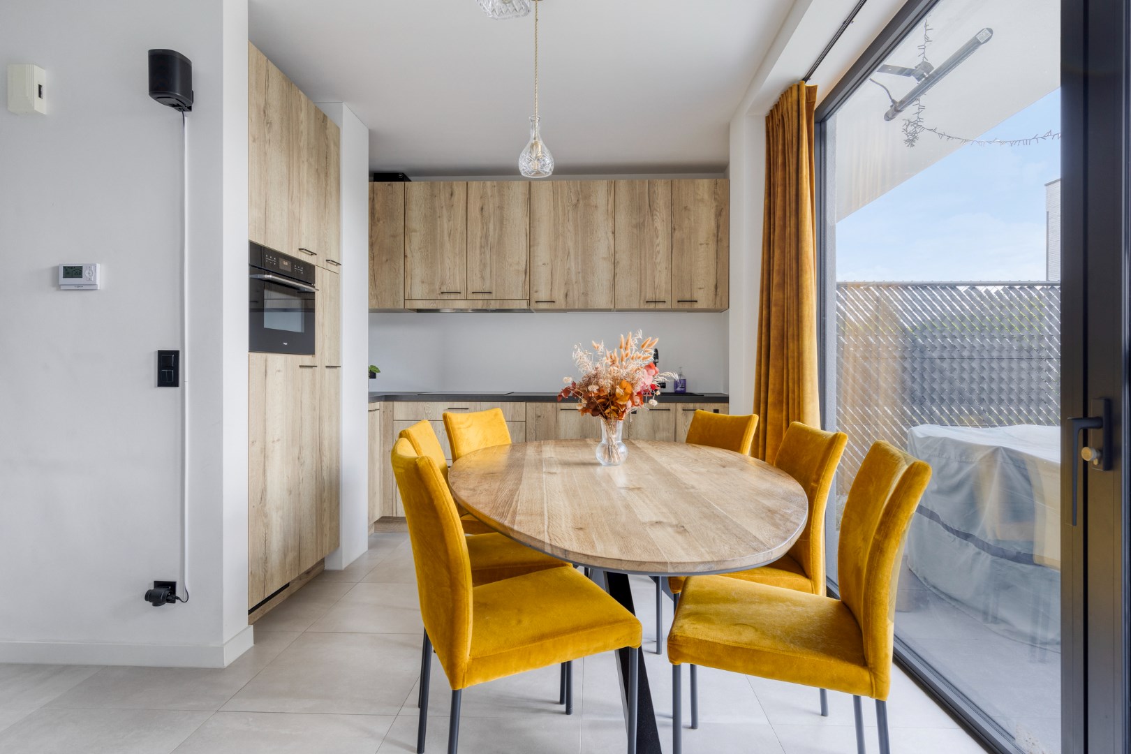 Recent gelijkvloers appartement met tuin in Berlaar 