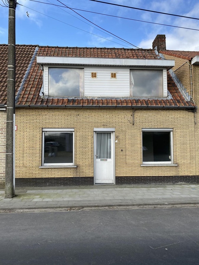 Woning met 3 slaapkamers en garage te Handzame 