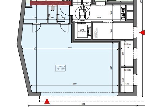 Centraal gelegen nieuwbouw handelsruimte nabij invalswegen en centrum Waregem! 