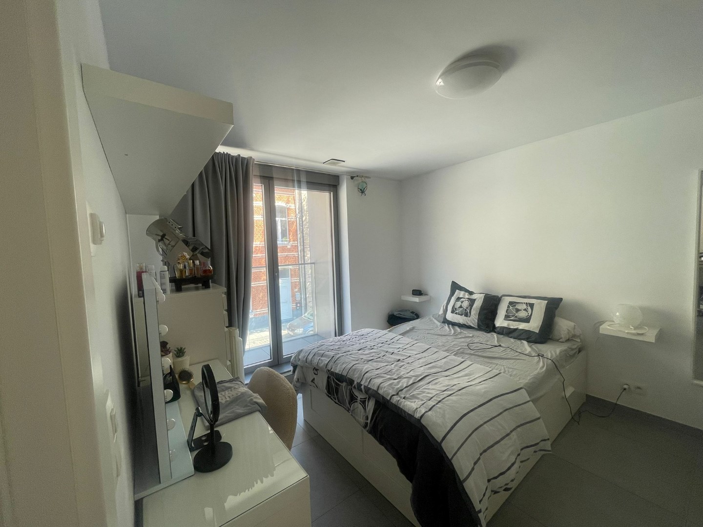 Modern, energiezuinig appartement met 1 slaapkamer te huur in Geel! 