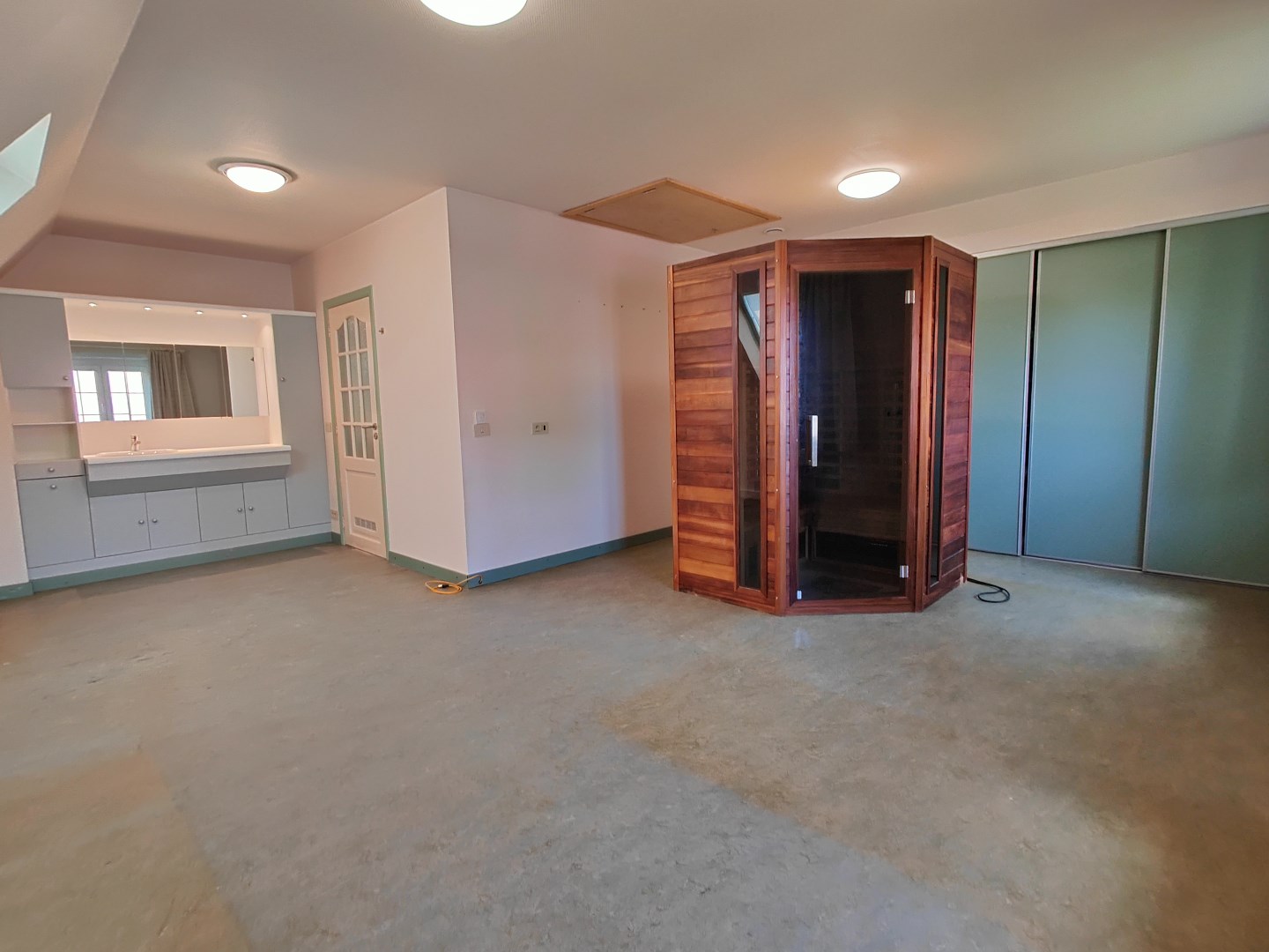 Exclusieve villa op 1.025 m&#178; met hoogwaardige afwerking 